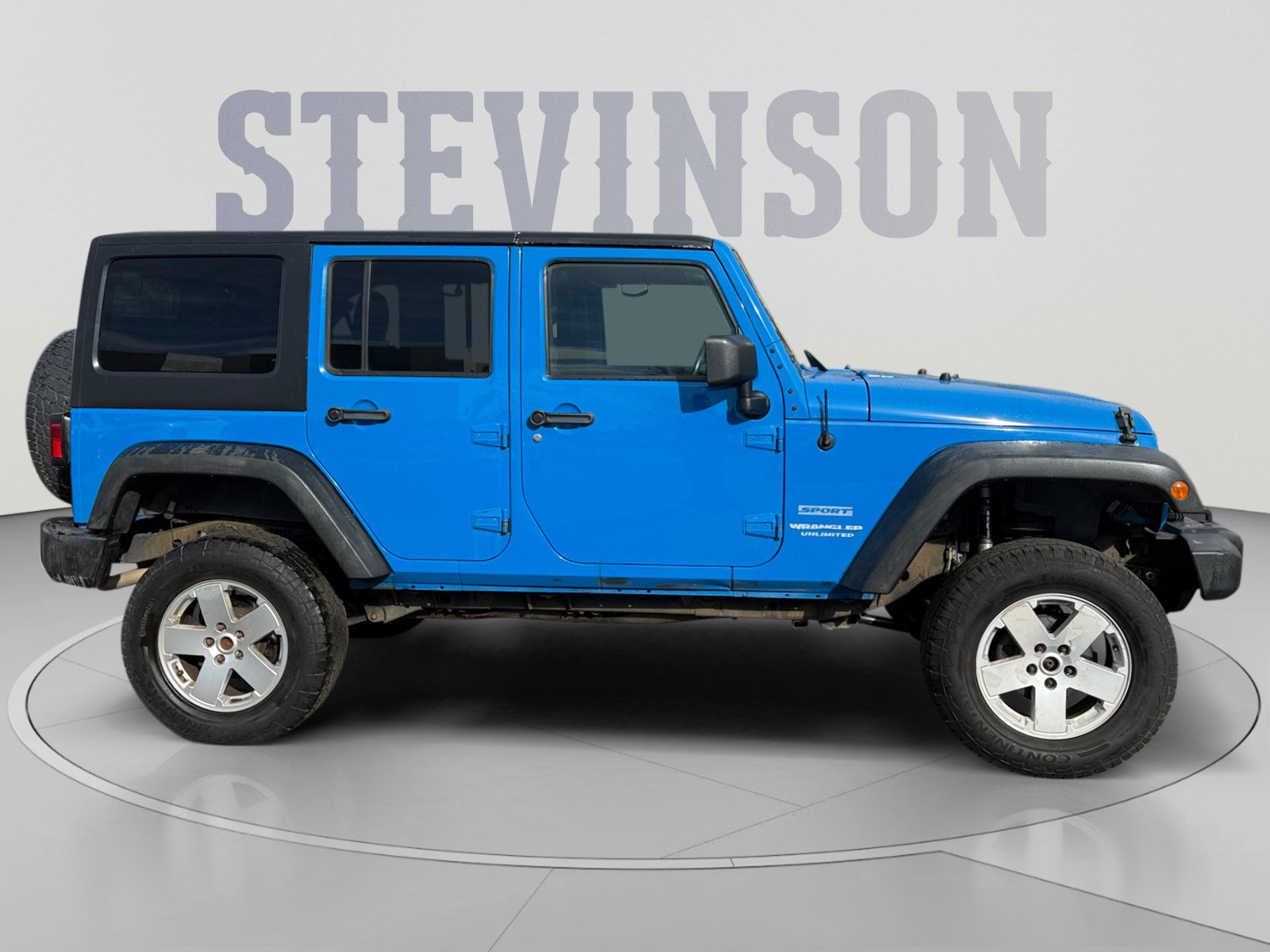 Used 2012 Jeep Wrangler Unlimited Sport AWD/4WD image 6