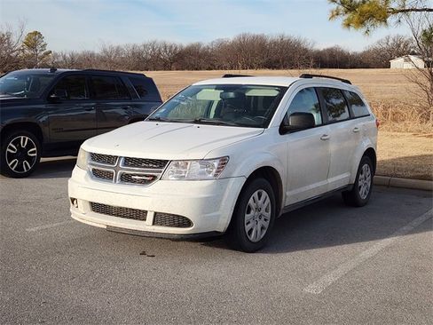 Used 2015 Dodge Journey SE w/ Quick Order Package 22F SE image 1