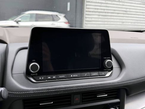 Used 2023 Nissan Rogue SV w/ SV Premium B Package AWD/4WD image 27