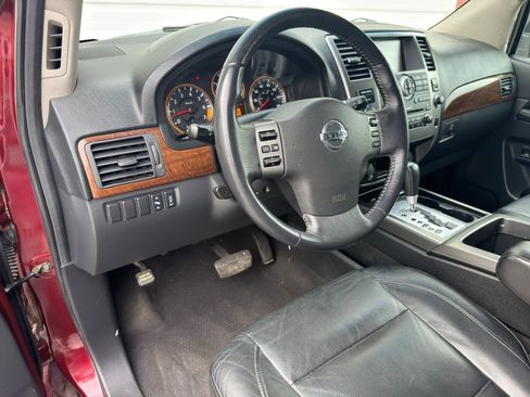 Used 2011 Nissan Armada SL RWD image 3