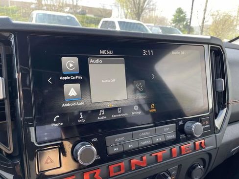 Used 2025 Nissan Frontier PRO-4X w/ Pro Convenience Package AWD/4WD image 27