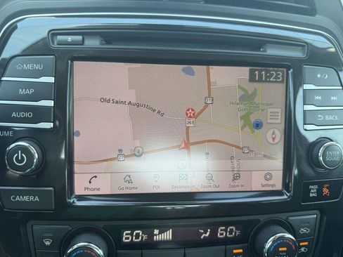 Used 2020 Nissan Maxima 3.5 SV w/ Floor Mat Group FWD image 16