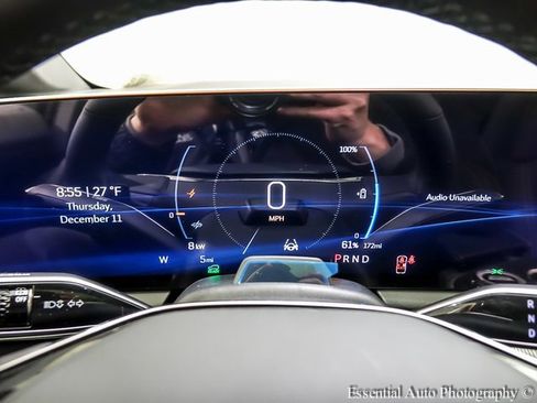 New 2026 Cadillac Optiq Luxury 2 image 12