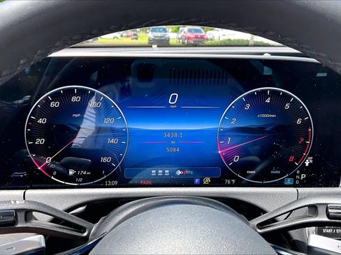 Used 2025 Mercedes-Benz E 350 Sedan image 26