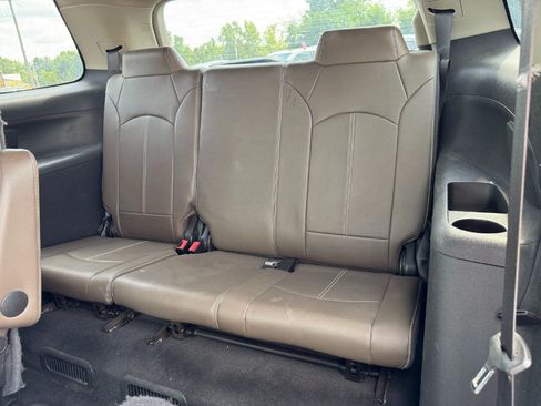 Used 2015 GMC Acadia SLT AWD/4WD image 17