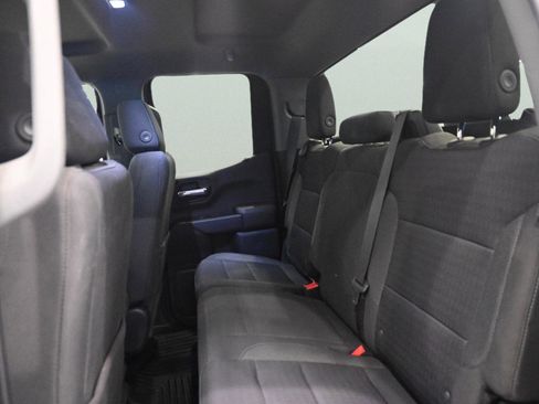 Used 2022 Chevrolet Silverado 1500 Custom image 11