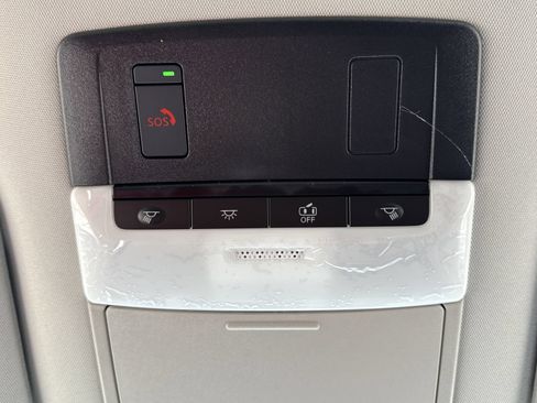 New 2026 Nissan Pathfinder SL FWD image 9