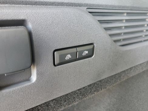 New 2026 Lincoln Nautilus Reserve image 32