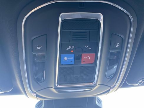 New 2026 Jeep Cherokee Laredo AWD/4WD image 30