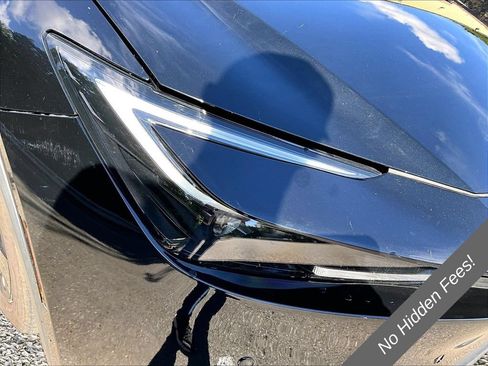 Used 2023 Toyota Prius LE FWD image 24