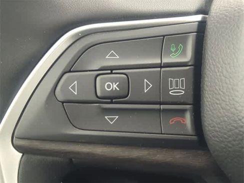 New 2025 Jeep Grand Cherokee Limited image 23