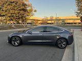 Used 2018 Tesla Model 3 Mid Range image 2