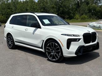 Used 2025 BMW X7 M60i w/ Climate Comfort Package AWD/4WD video 1