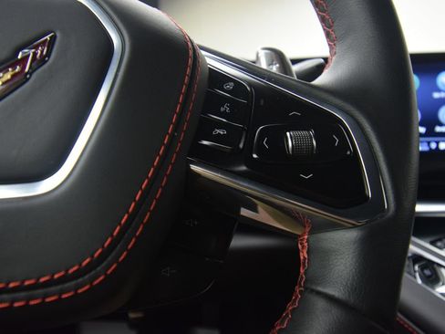 Used 2023 Chevrolet Corvette Stingray Premium Cpe w/ Z51 Performance Package RWD image 34