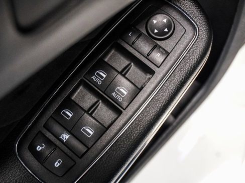 Used 2022 Dodge Charger SRT Hellcat w/ Harman/Kardon Audio Group image 21