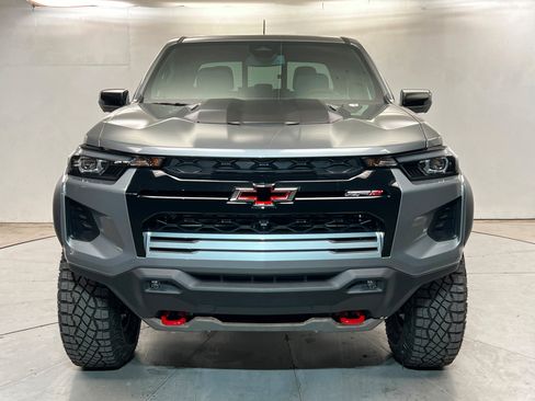 New 2026 Chevrolet Colorado ZR2 w/ Technology Package AWD/4WD image 9