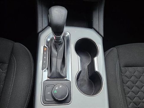 Used 2022 Chevrolet Blazer LT image 12