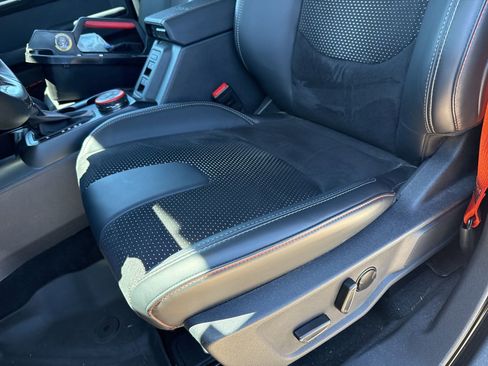 Used 2025 Ford Bronco Raptor image 13