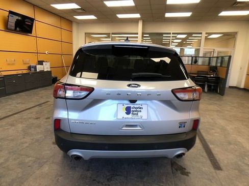 Certified 2020 Ford Escape Titanium image 6