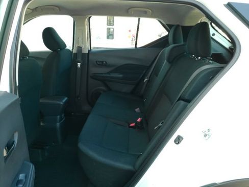Used 2024 Nissan Kicks S FWD image 17