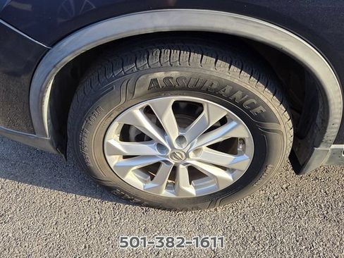 Used 2015 Nissan Rogue SV FWD image 8