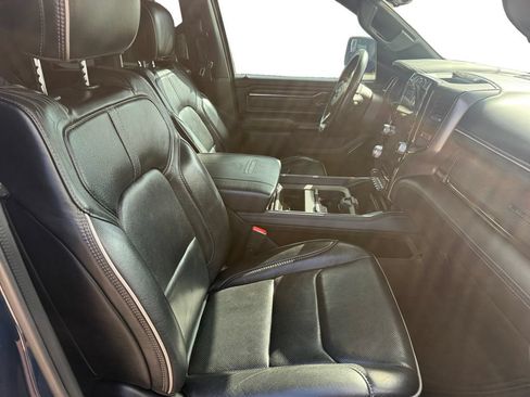 Used 2023 RAM 1500 Limited AWD/4WD image 16