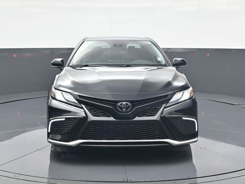 Used 2024 Toyota Camry XSE image 2