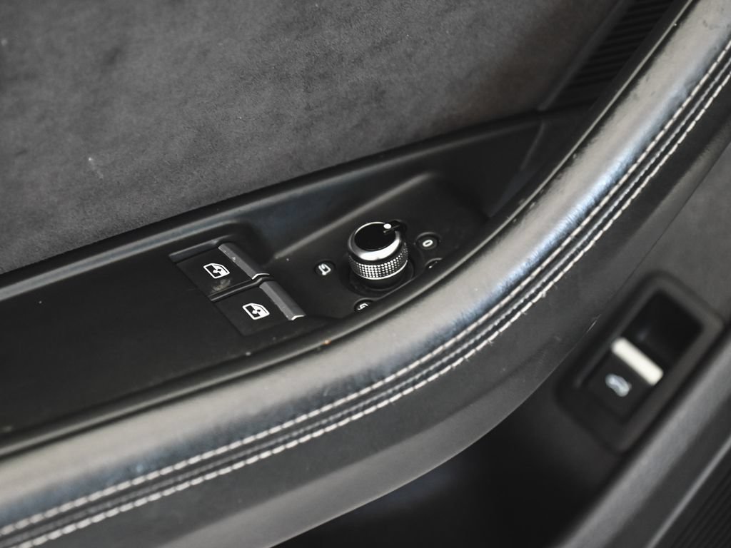 Used 2018 Audi RS 5 w/ Dynamic Package AWD/4WD image 9