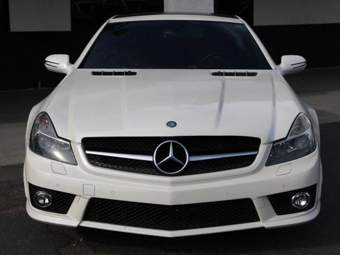 Used 2009 Mercedes-Benz SL 63 AMG image 2