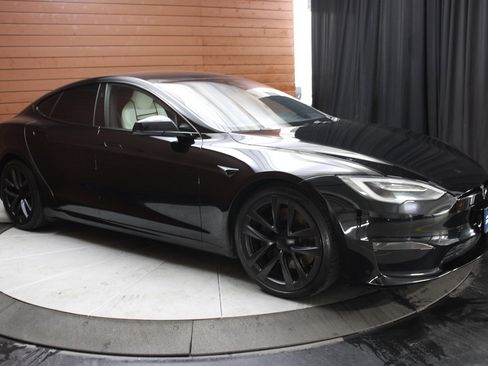 Used 2022 Tesla Model S Plaid image 52