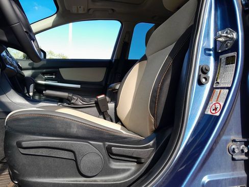Used 2016 Subaru Crosstrek 2.0i Premium w/ Moonroof Package AWD/4WD image 13