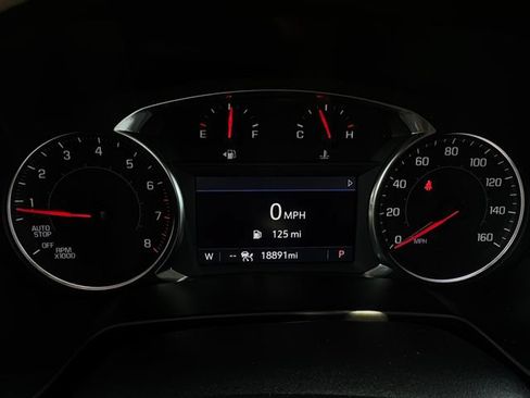 Used 2024 Chevrolet Blazer LT w/ Convenience Package FWD image 16