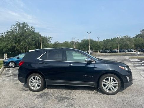 Used 2020 Chevrolet Equinox Premier FWD image 6