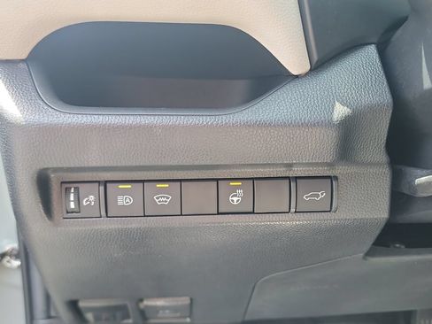 Used 2023 Toyota RAV4 Adventure w/ Convenience Package AWD/4WD image 17