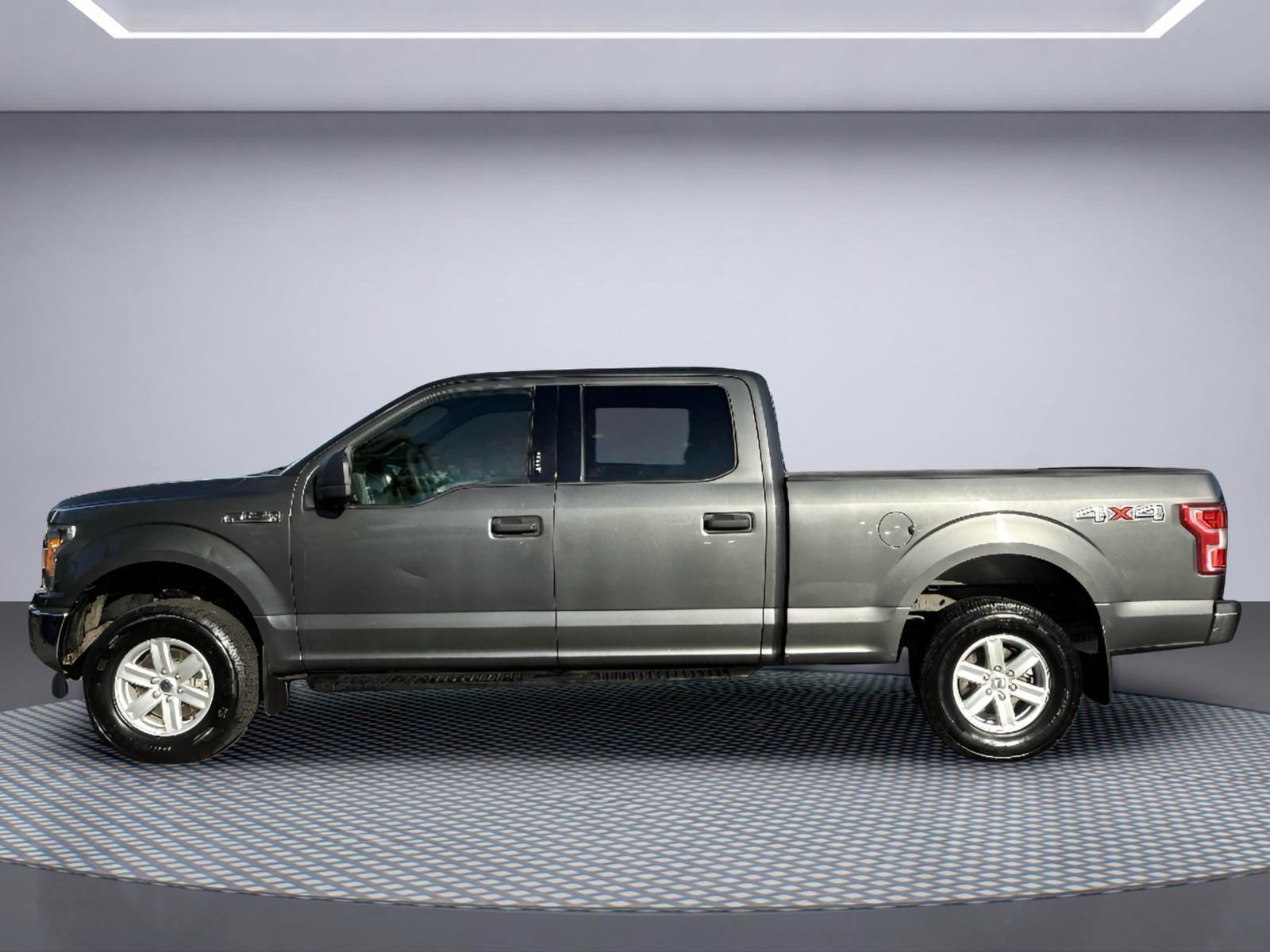 Used 2019 Ford F150 XLT w/ Trailer Tow Package AWD/4WD image 3