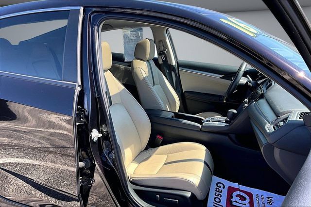 Used 2016 Honda Civic Touring image 28