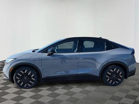 New 2026 Nissan Leaf Platinum+ w/ Floor Mat Package (Platinum+) FWD image 5