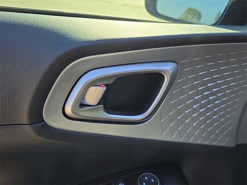 New 2025 Kia Soul LX image 20