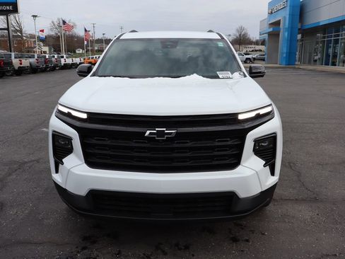 New 2026 Chevrolet Traverse LT w/ Midnight/Sport Edition AWD/4WD image 28