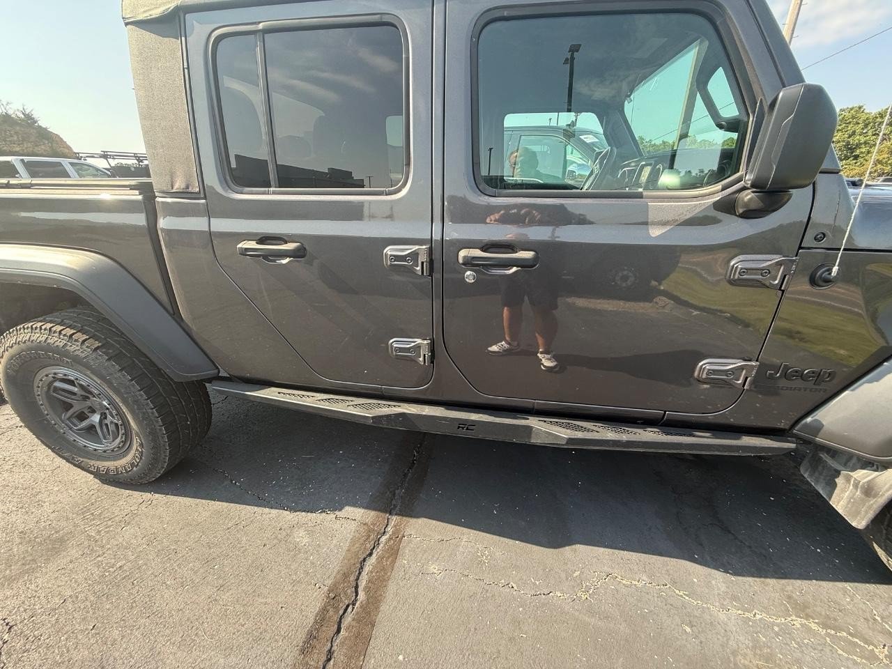 Used 2022 Jeep Gladiator Sport AWD/4WD image 4
