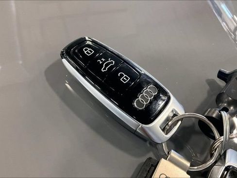 Used 2023 Audi RS 7 Sportback AWD/4WD image 11