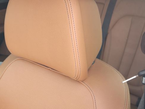 Used 2022 BMW X5 xDrive40i w/ Luxury Seating Package image 18