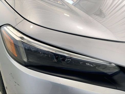 Used 2022 Honda Civic EX-L image 12