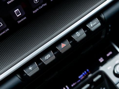 Certified 2025 Porsche 911 Turbo S image 24