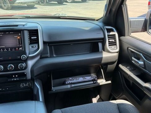 Used 2019 RAM 1500 Big Horn AWD/4WD image 30