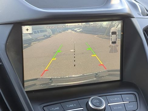 Used 2018 Ford Escape SEL image 31