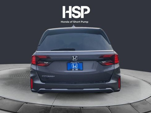 Used 2025 Honda Odyssey EX-L image 4