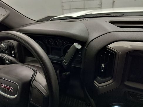 Used 2024 GMC Sierra 1500 Pro w/ Pro Value Package AWD/4WD image 22