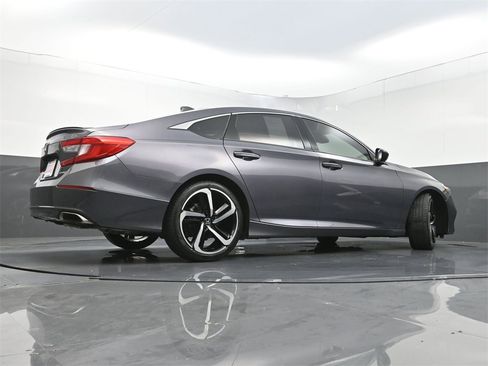 Used 2020 Honda Accord Sport image 27