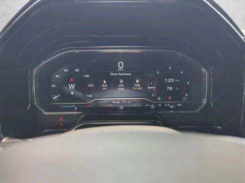Used 2023 GMC Sierra 1500 Elevation AWD/4WD image 12